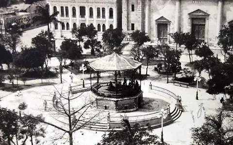 Plaza de Armas 4